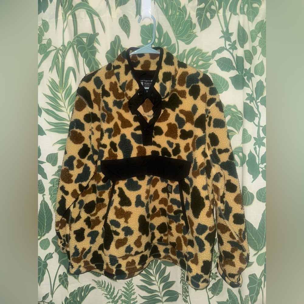 Carhartt fleece duck camo sweater
